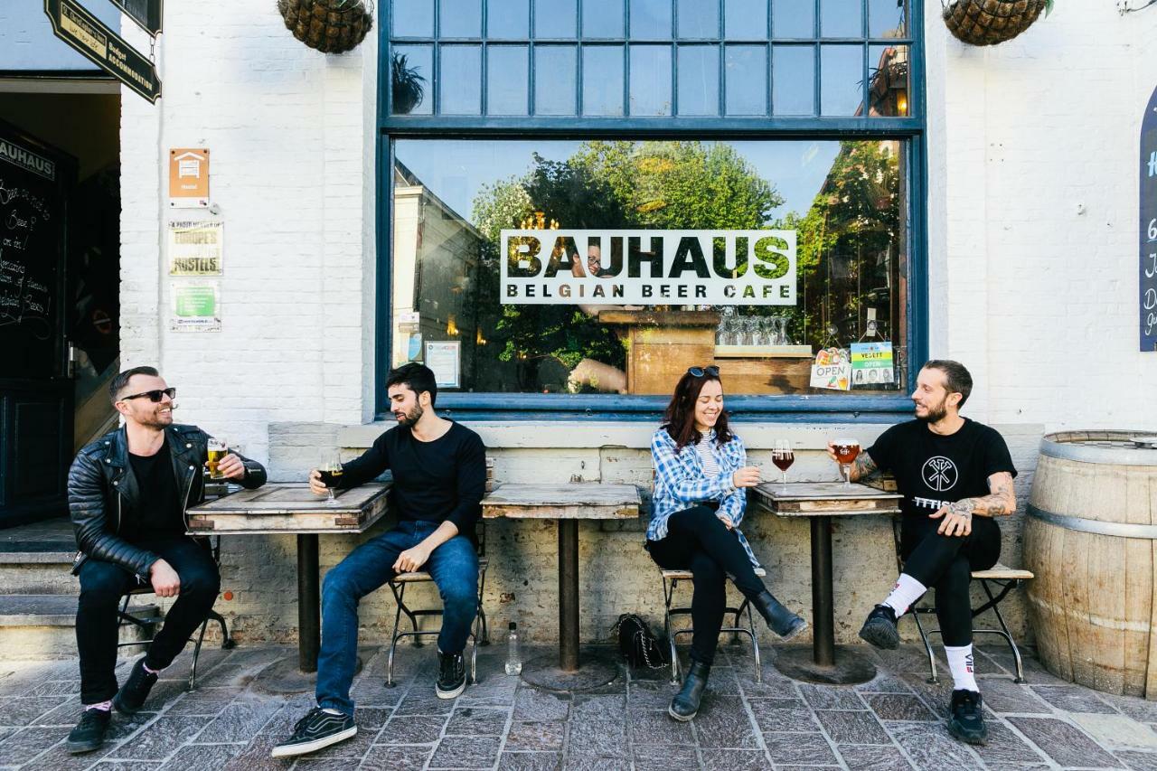 St Christopher'S Inn Hostel At The Bauhaus Bruges Exterior foto